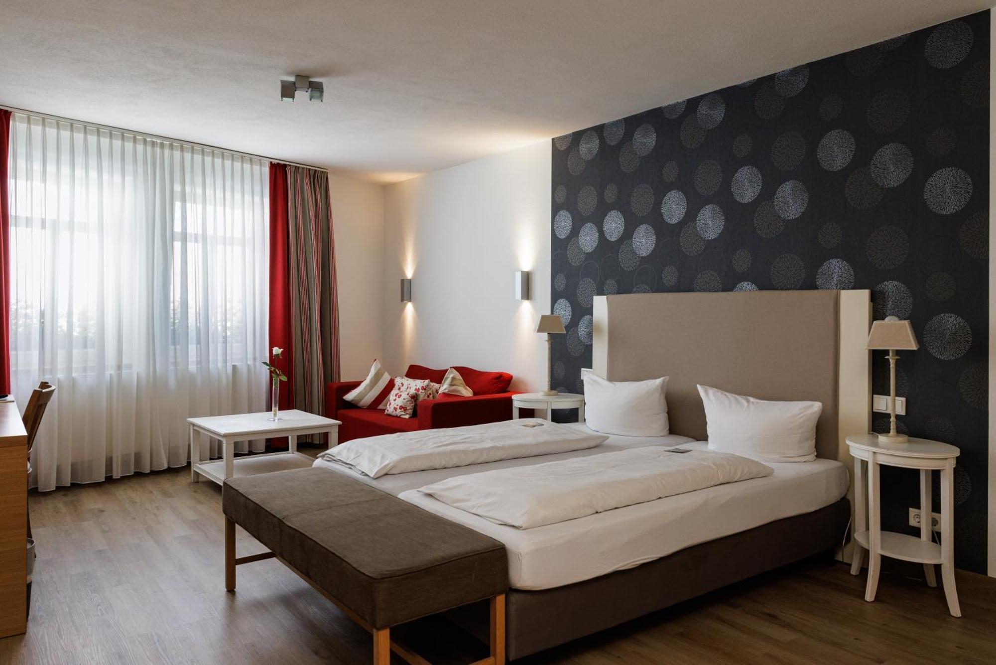 Flair Hotel Zum Storchen Bad Windsheim Extérieur photo