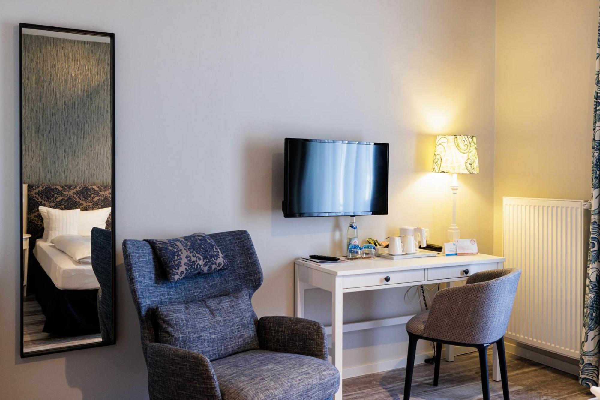 Flair Hotel Zum Storchen Bad Windsheim Extérieur photo