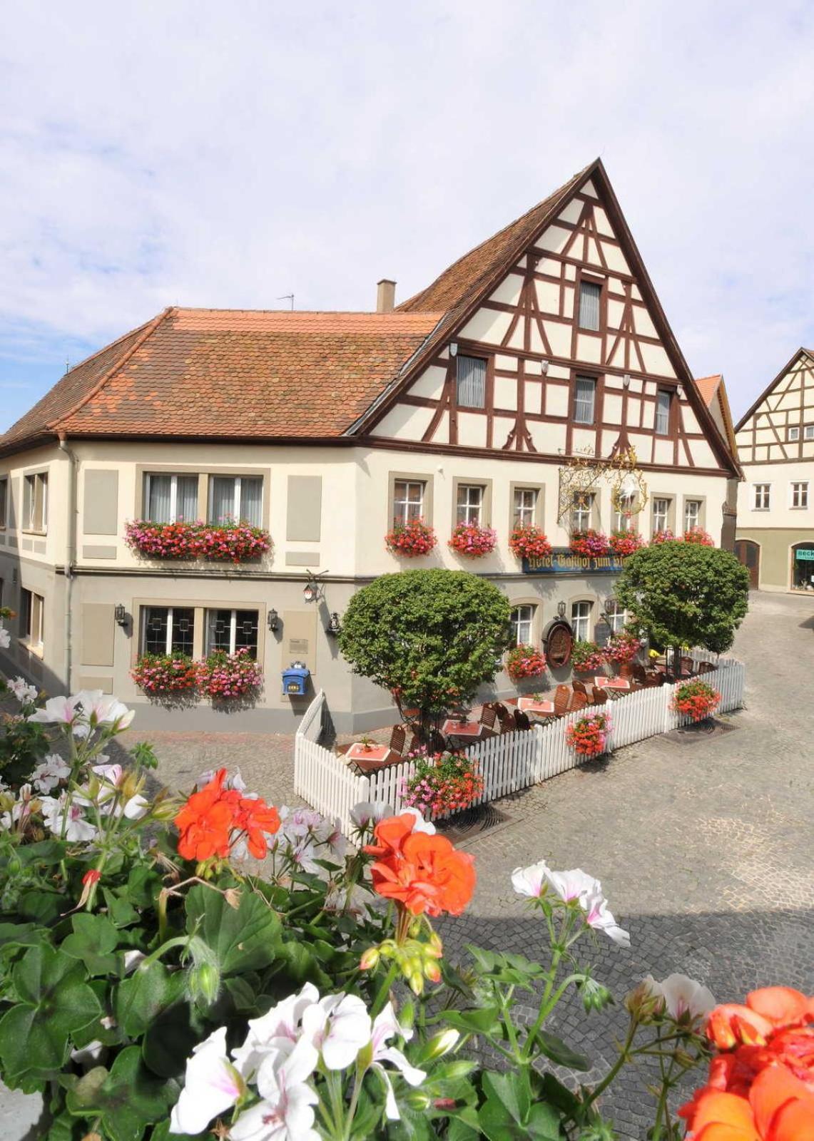 Flair Hotel Zum Storchen Bad Windsheim Extérieur photo