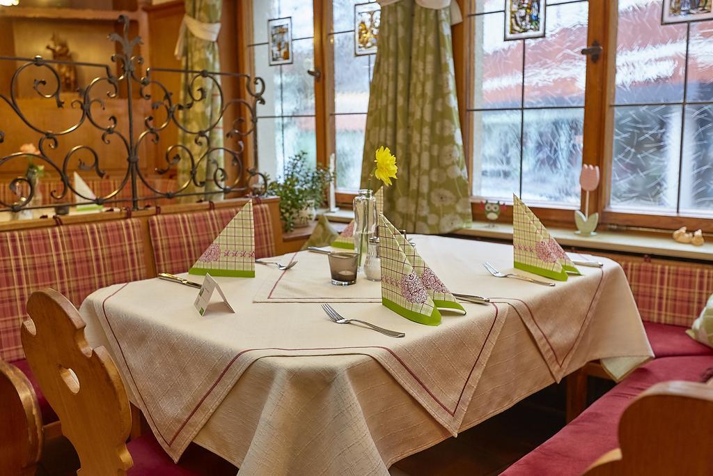 Flair Hotel Zum Storchen Bad Windsheim Extérieur photo