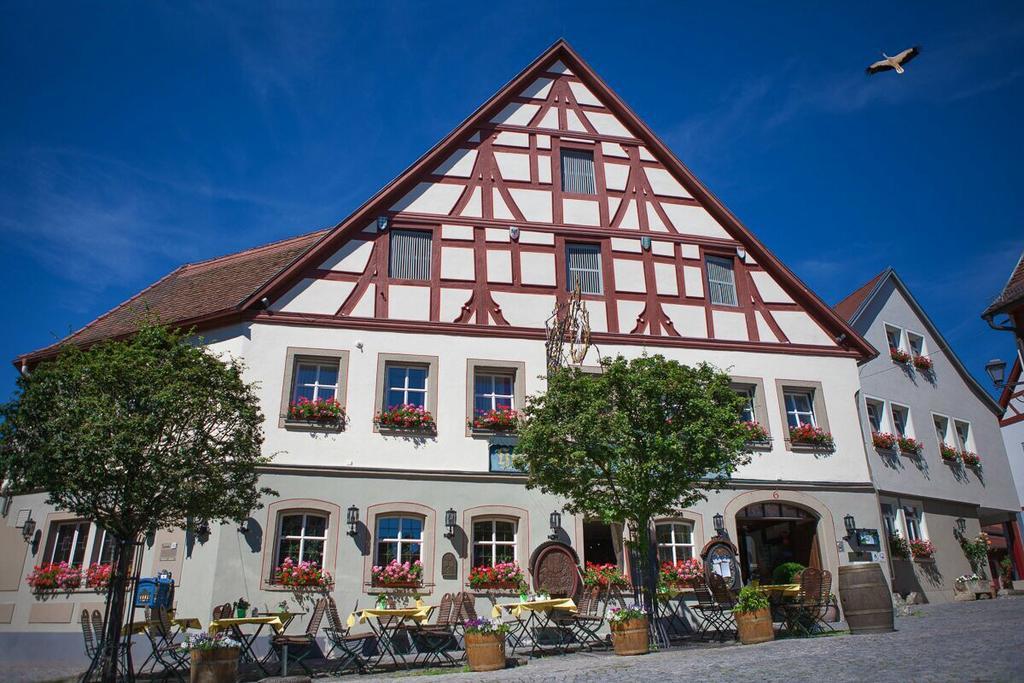 Flair Hotel Zum Storchen Bad Windsheim Extérieur photo